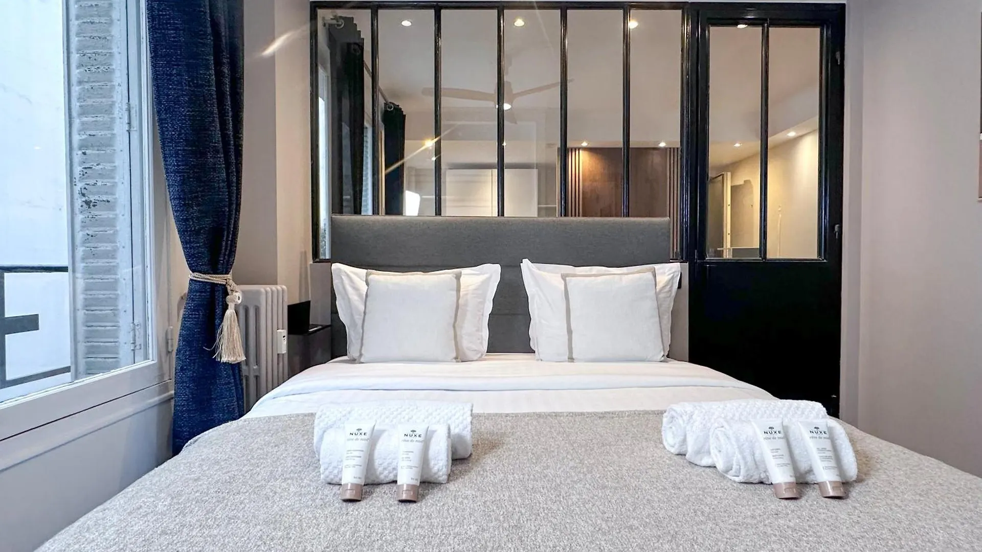 Beautiful Loft In Champs-elysees * Paříž