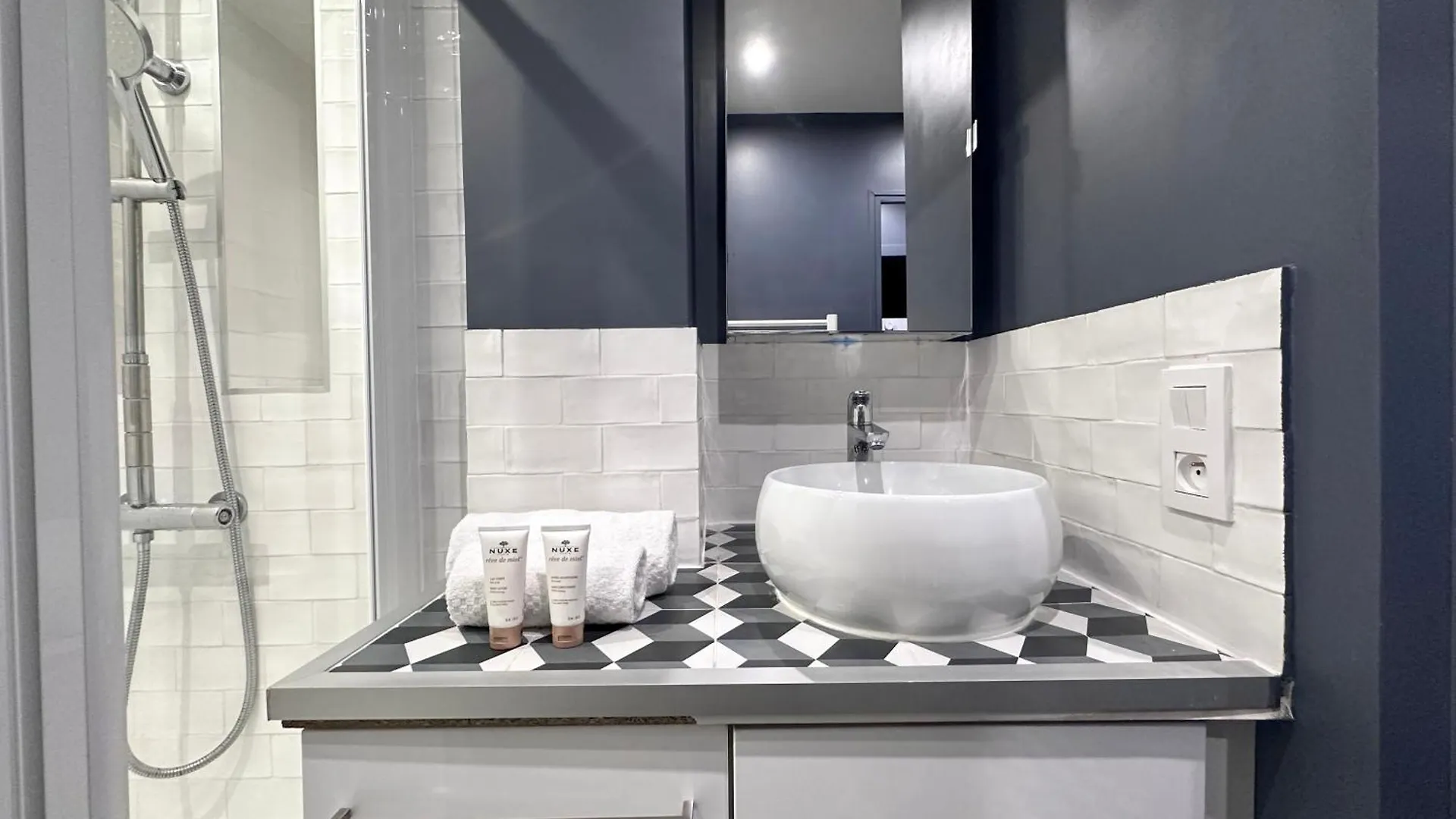 Beautiful Loft In Champs-elysees Apartament Paryż