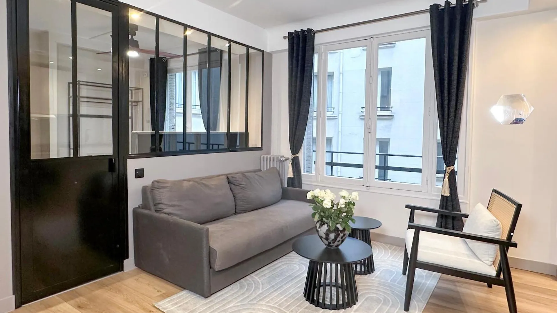Apartment Beautiful Loft In Champs-elysees Paris